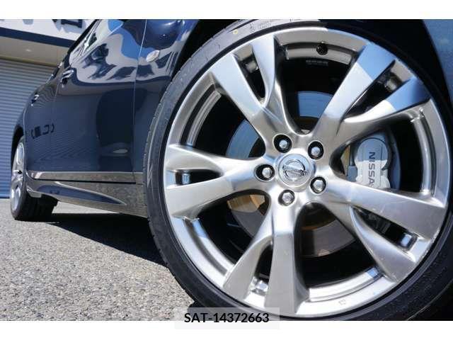 Nissan FUGA 2010-02 270716-2