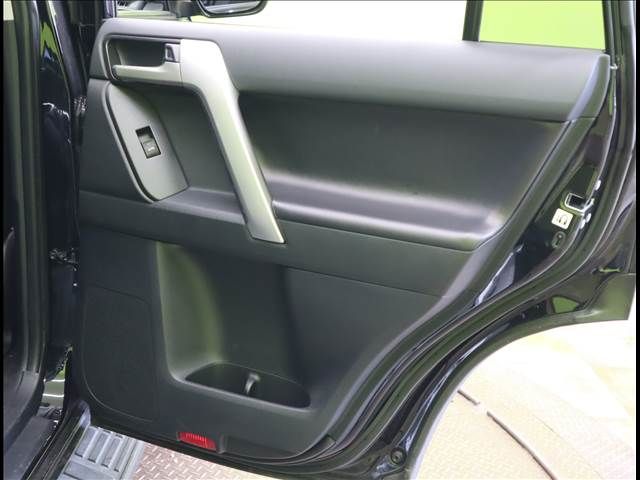 Toyota PRADO 2021-04 20047-26
