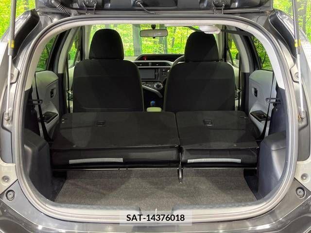 Toyota AQUA 2013-01 251196-10