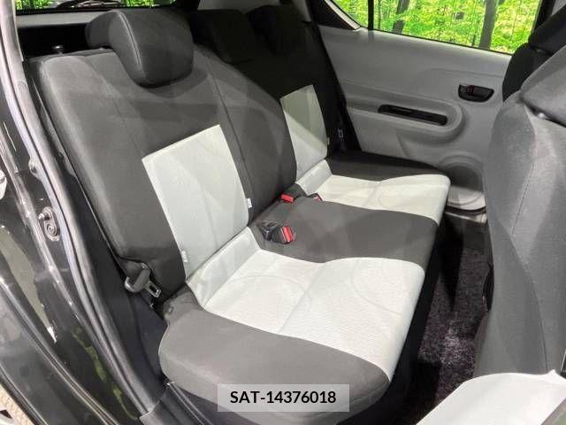 Toyota AQUA 2013-01 251196-9