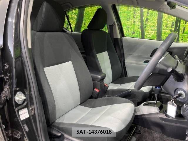 Toyota AQUA 2013-01 251196-8
