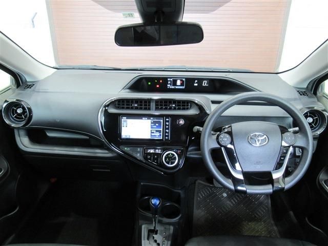 Toyota AQUA 2019-08 21618-7