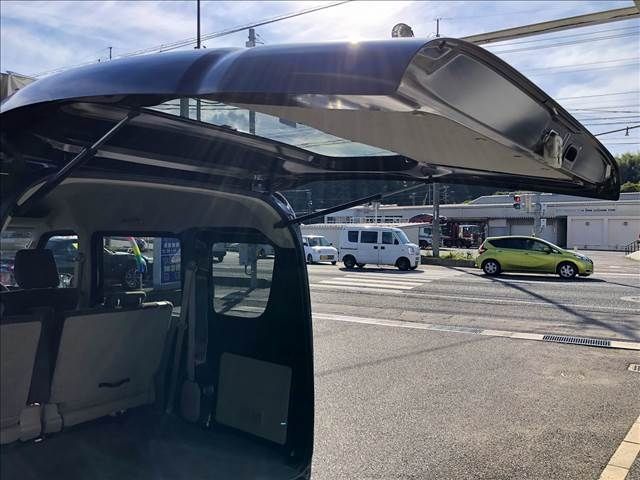 Mazda SCRUM VAN 2022-03 15004-29