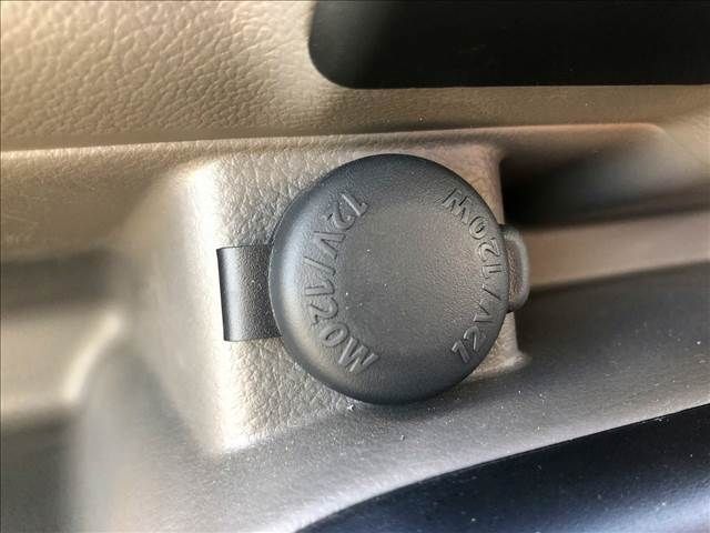 Mazda SCRUM VAN 2022-03 15004-16