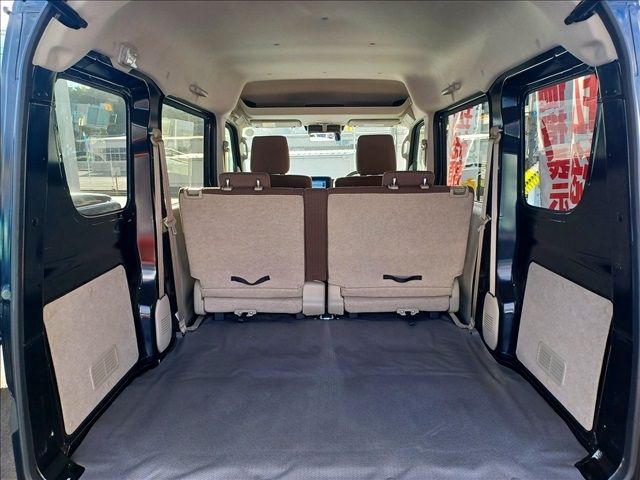 Mazda SCRUM VAN 2022-03 15004-5