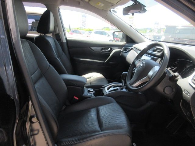 Nissan X-TRAIL 2016-11 2134-10