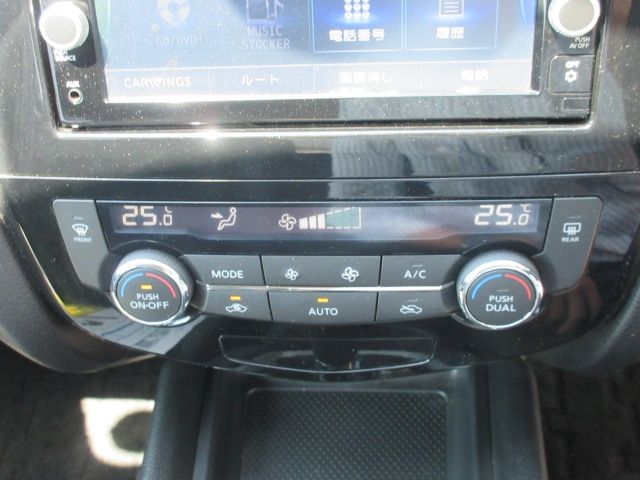 Nissan X-TRAIL 2016-11 2134-14