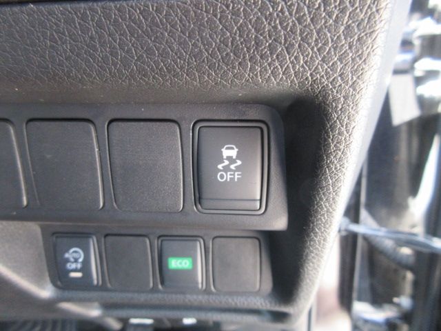 Nissan X-TRAIL 2016-11 2134-18