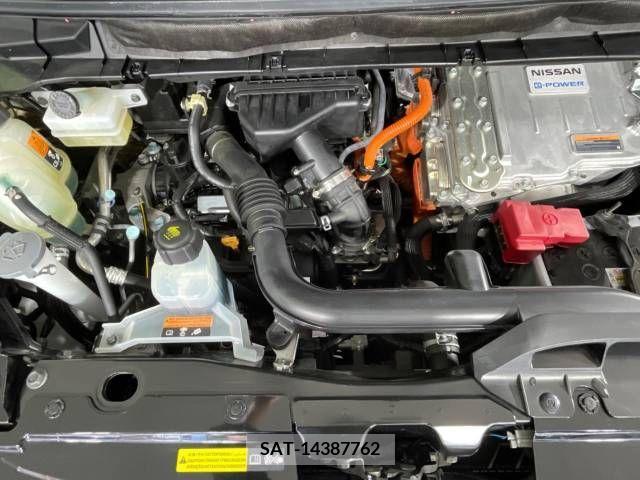 Nissan SERENA 2019-05 325033-18