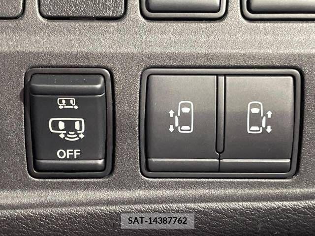 Nissan SERENA 2019-05 325033-7