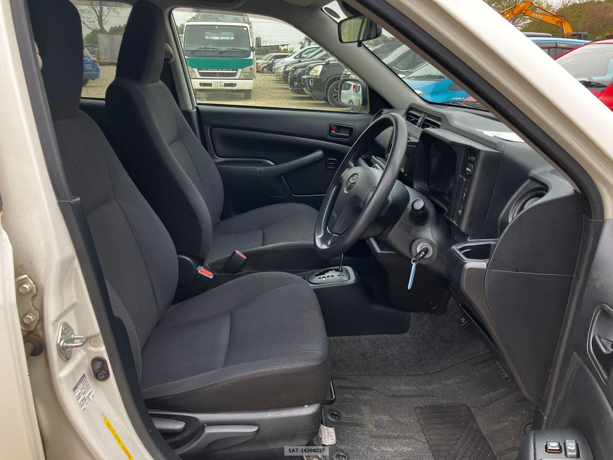 Toyota SUCCEED VAN 2018-01 258322-8
