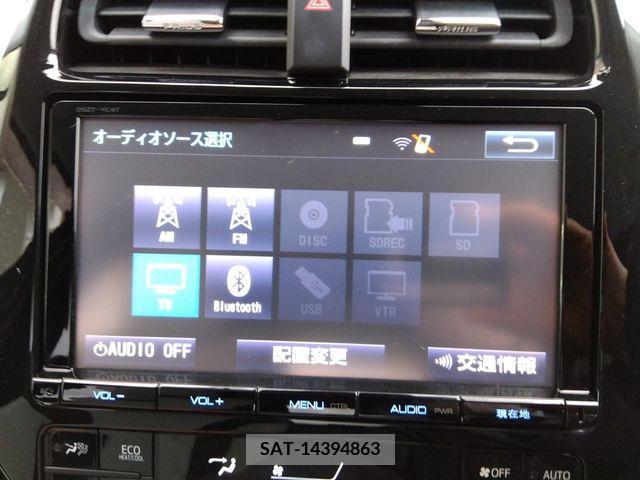 Toyota PRIUS 2017-02 378425-8