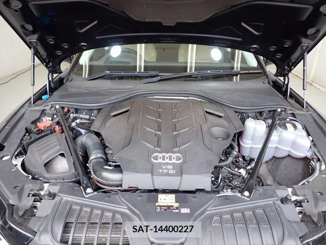 Audi A8 2021-09 228063-10
