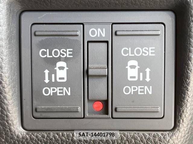 Honda N BOX CUSTOM 2020-01 280147-3
