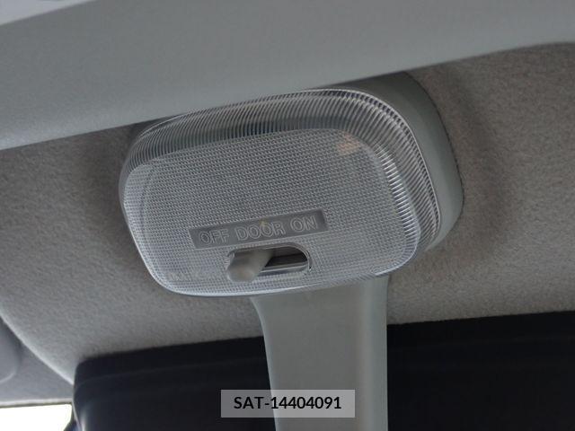 Suzuki EVERY 2020-05 359905-27