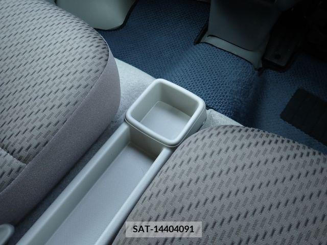 Suzuki EVERY 2020-05 359905-26