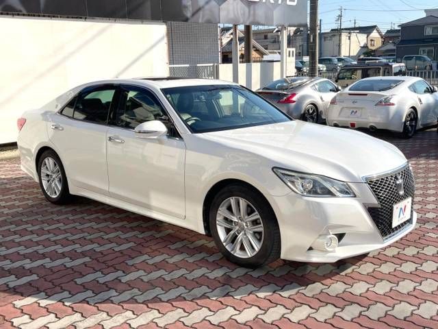 Toyota CROWN SEDAN 2013-07 15172-16