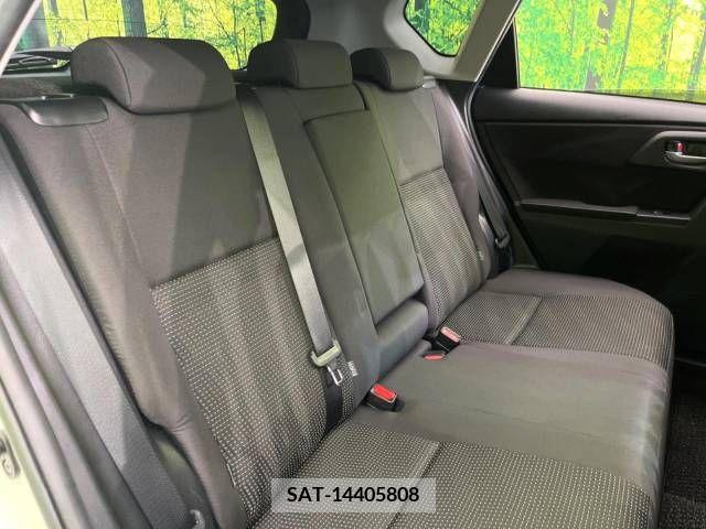 Toyota AURIS 2016-09 261504-9