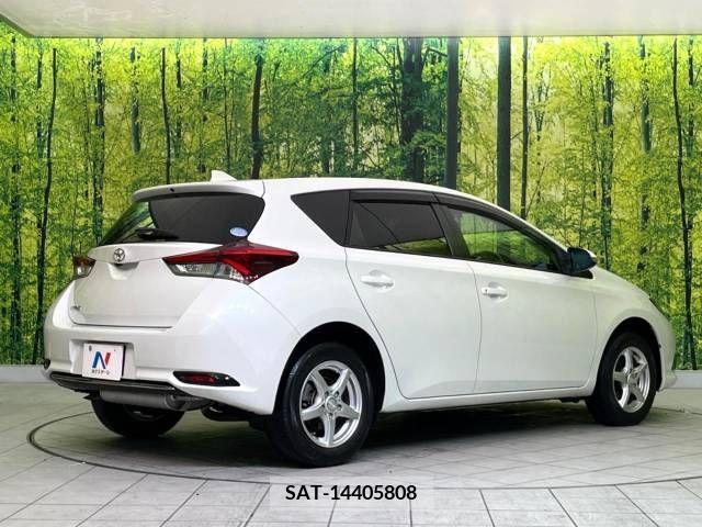 Toyota AURIS 2016-09 261504-17
