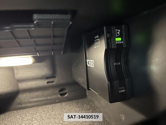 Amg A-Class 2022-10 356009-16