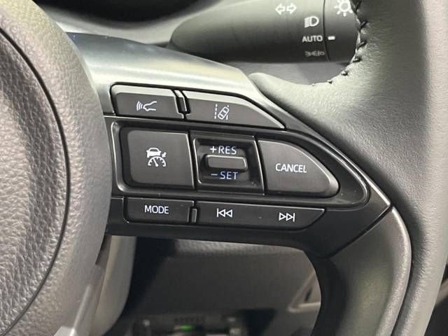 Toyota YARIS CROSS 2023-07 193617-5