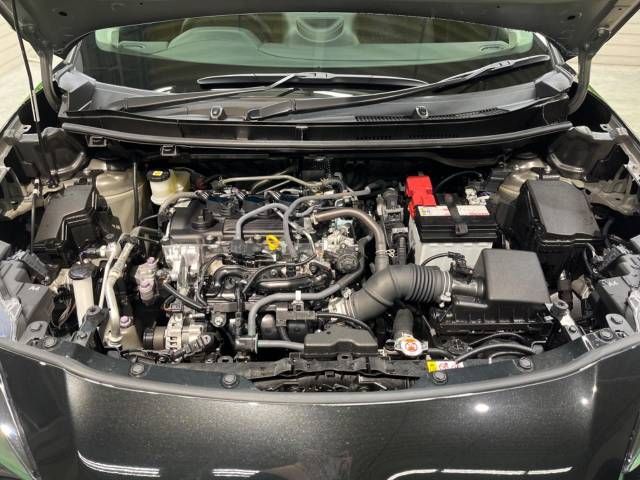 Toyota YARIS CROSS 2023-07 193617-18