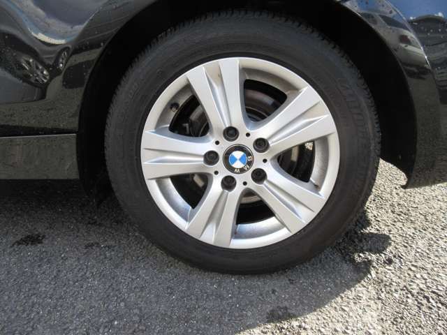 Bmw 1 SERIES 2010-04 183175-9