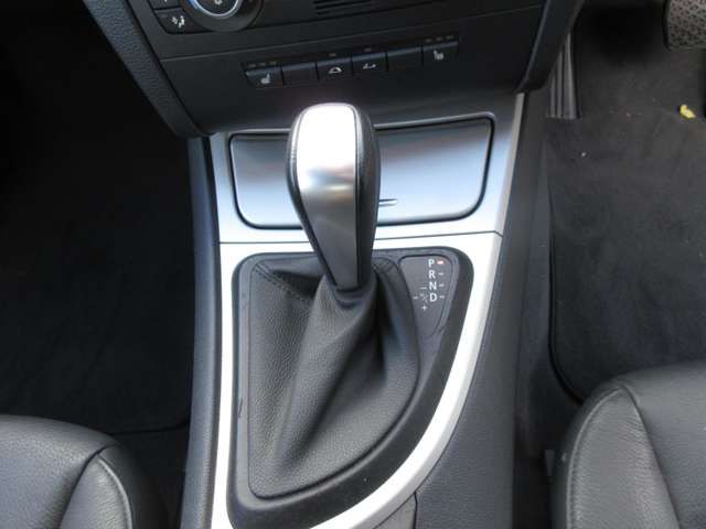Bmw 1 SERIES 2010-04 183175-18