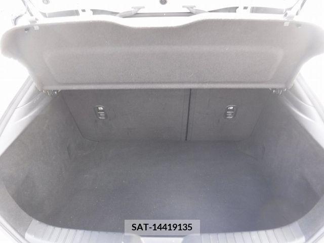 Mazda MAZDA3 2019-06 374376-22