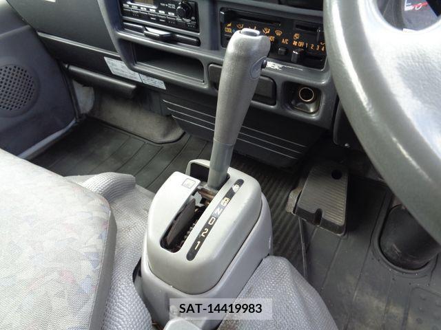 Isuzu ELF TRUCK 2006-10 222752-17