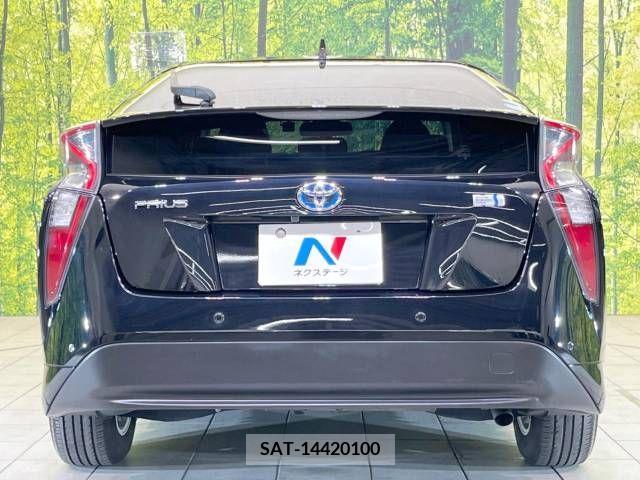 Toyota PRIUS 2017-09 343312-15