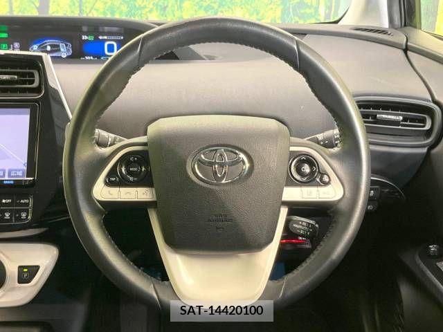 Toyota PRIUS 2017-09 343312-11