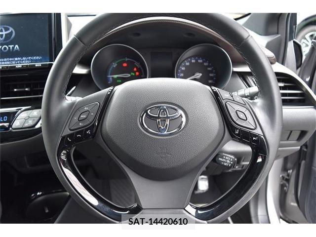 Toyota C-HR 2018-02 238052-5