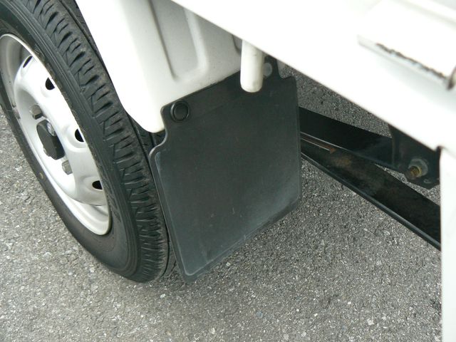 Suzuki CARRY TRUCK 2001-01 18315-16