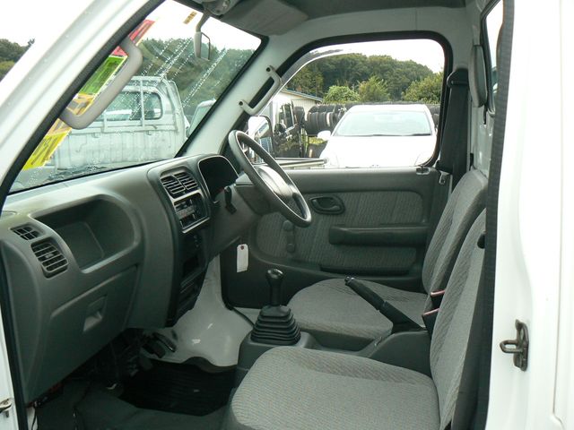 Suzuki CARRY TRUCK 2001-01 18315-4
