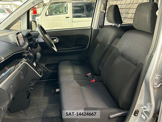 Subaru STELLA 2018-02 234887-18