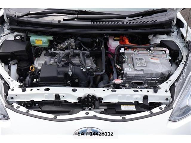 Toyota AQUA 2016-02 380776-24