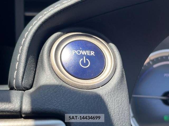 Lexus IS 2013-08 300066-5