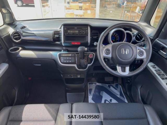 Honda N BOX CUSTOM 2016-04 306773-1