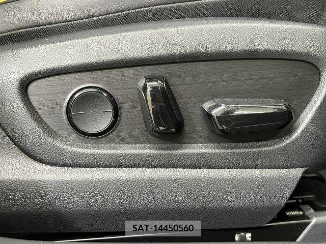 Lexus UX 2019-06 353937-10