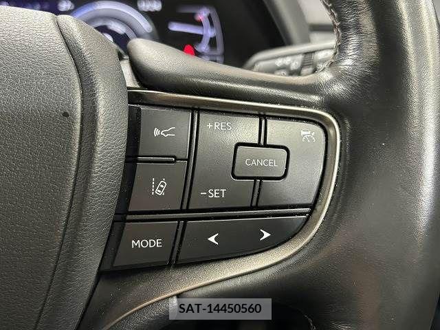 Lexus UX 2019-06 353937-6