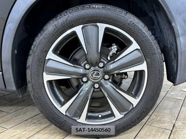 Lexus UX 2019-06 353937-18