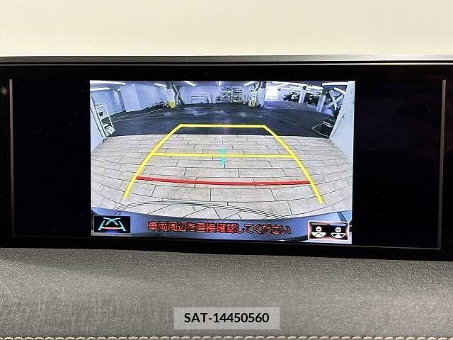 Lexus UX 2019-06 353937-3