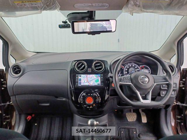 Nissan NOTE 2017-07 379072-10