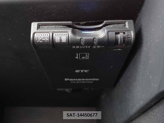 Nissan NOTE 2017-07 379072-24