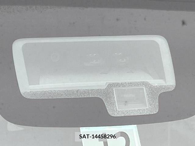Suzuki X BEE 2017-12 267232-2