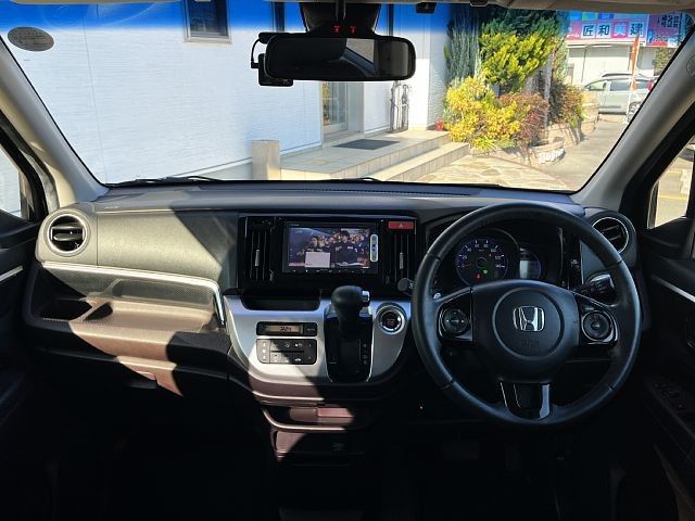 Honda N-WGN 2015-03 185750-1