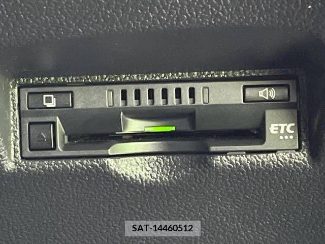 Toyota PRIUS 2017-07 366536-6