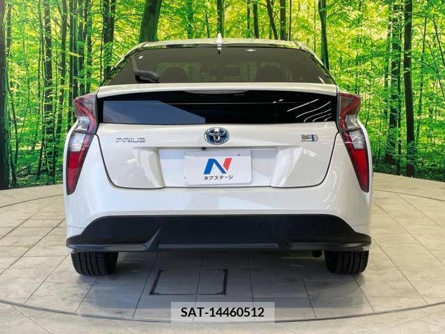Toyota PRIUS 2017-07 366536-15