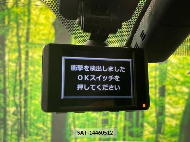Toyota PRIUS 2017-07 366536-5